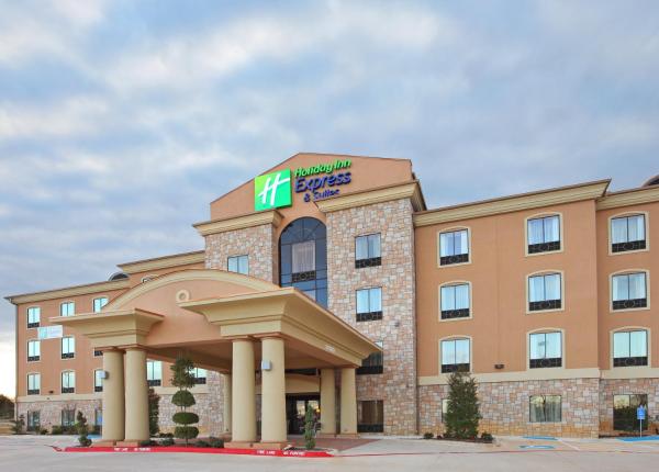 På billedet ses objektet Holiday Inn Express Hotel & Suites Paris by IHG beliggende i byen Paris.