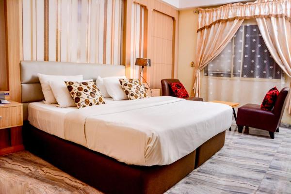 GolfView Suites & Conference Center, Ikeja