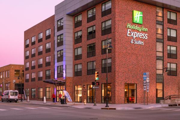 A la foto es mostra l'objecte Holiday Inn Express & Suites - Tulsa Downtown - Arts District by IHG situat a la ciutat de Tulsa.