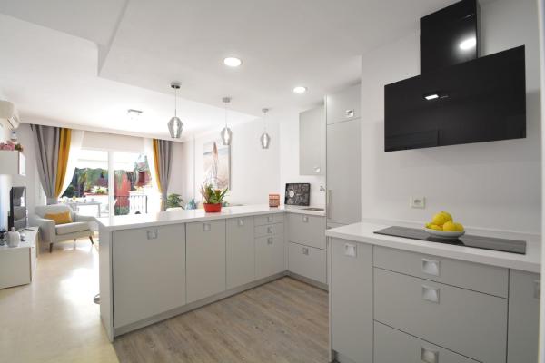 A la foto es mostra l'objecte Luxury beach side apartment in Marbella Playa situat a la ciutat de Marbella.