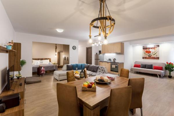 A la foto es mostra l'objecte Supreme Comfort Apartments by Athens Stay situat a la ciutat de Atenes.