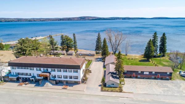 La photo montre l'objet Caswell Resort situé dans la ville de Commanda.