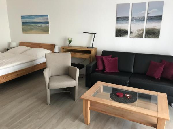 Auf dem Foto ist das Objekt Steiner Strandappartements Appartement 304 Seeseite in der Stadt Stein zu sehen.
