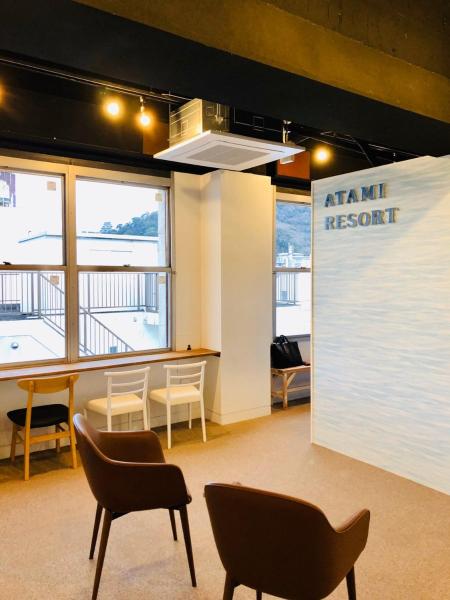På bilden syns objektet bnb+Atami Resort som ligger i staden Atami.