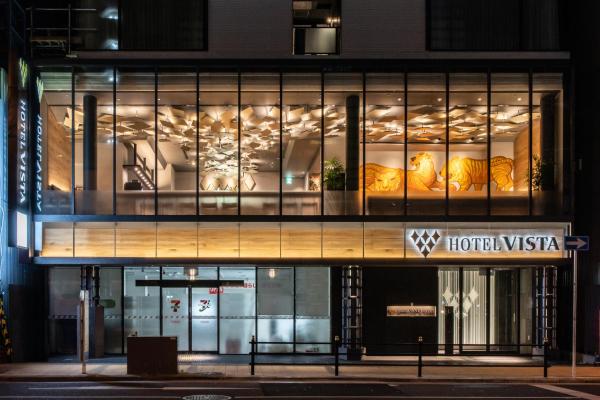 Op de foto is het object Hotel Vista Osaka Namba te zien, gelegen in de stad Osaka.