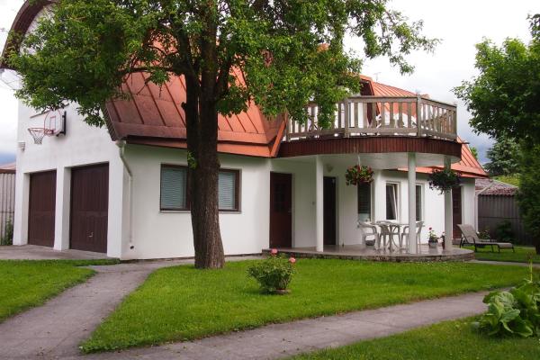 En la foto se muestra el objeto Männi Peremaja ubicado en la ciudad de Haapsalu.