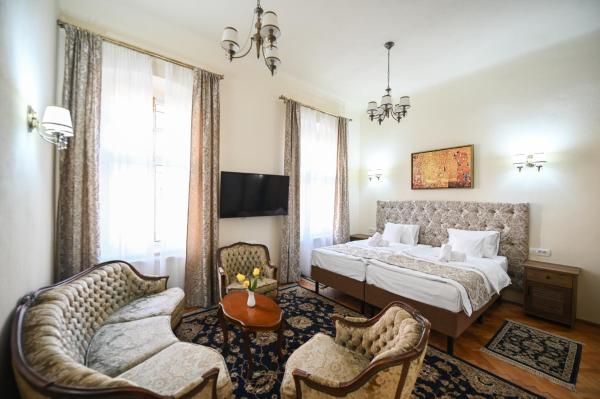 Na fotografii je vidět objekt Casa ABA nacházející se ve městě Sibiu.