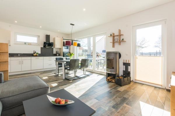 Neu!!! Ferienhaus-see-sauna-kamin-5 Sterne-102m² - Krakow am See