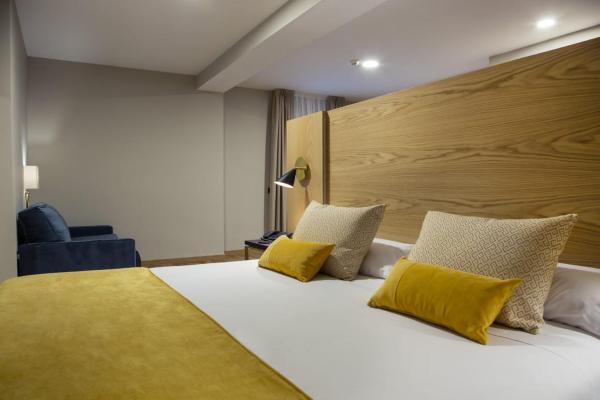 På billedet ses objektet Hotel Zentral Mayoral beliggende i byen Toledo.