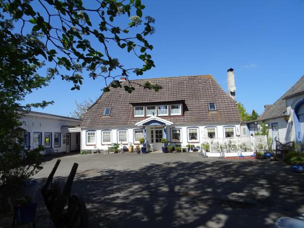 På billedet ses objektet Hofwohnung Steinbergkirche beliggende i byen Steinbergkirche.