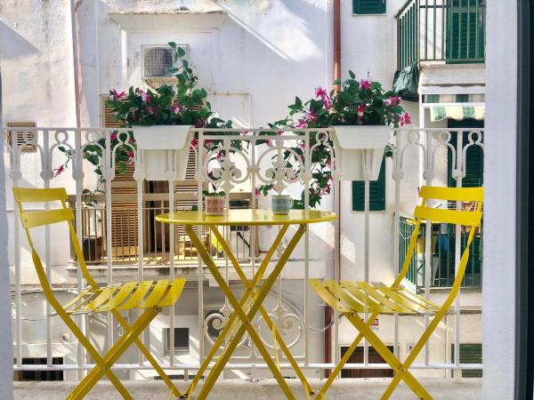På bildet vises objektet POLIGNANO BONITA som ligger i byen Polignano a Mare.