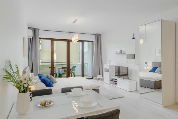 Na zdjęciu widoczny jest obiekt ATLAS UNIRII: Upscale Flats in the Heart of Bucharest! położony w mieście Bukareszt.