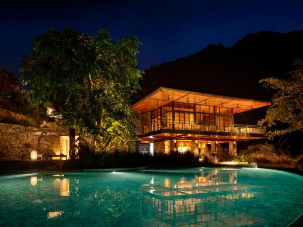 På billedet ses objektet Taj Rishikesh Resort & Spa Uttarakhand beliggende i byen Rishikesh.