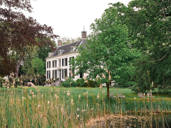 Nella foto è visibile l'oggetto Eco Hotel Plantage Rococo situato nella città di Velsen-Zuid.