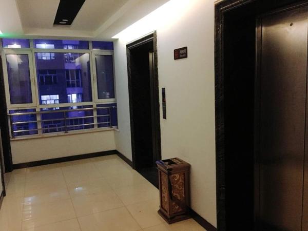 På bildet vises objektet 7Days Premium Shijiazhuang Luquan Shangzhuang Branch som ligger i byen Pingshan.