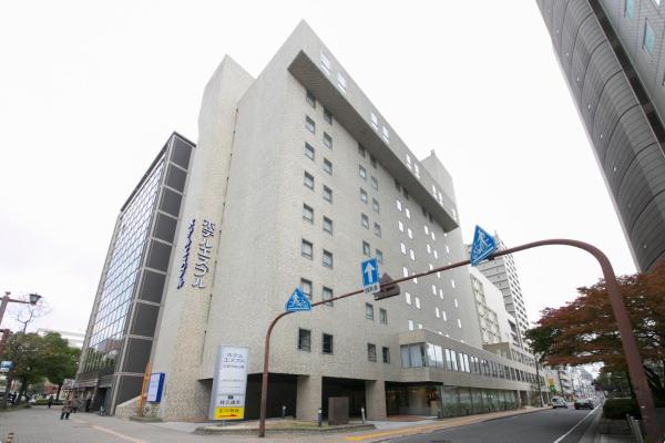 Na zdjęciu widoczny jest obiekt Hotel S-Plus Hiroshima Peace Park położony w mieście Hiroszima.