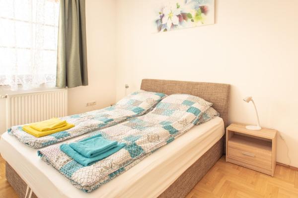 写真にはアルソパホック市にあるModor Apartmanが写っています。