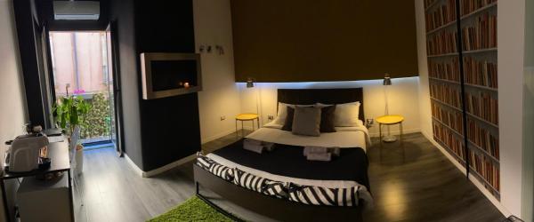 The photo shows the Minihomecatania located in the city of Catania.