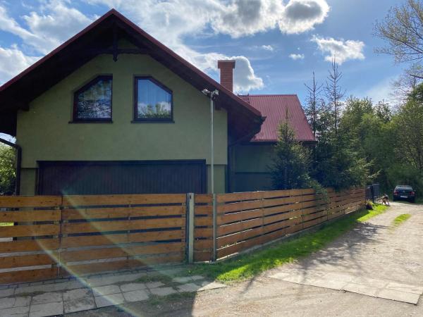 På bildet vises objektet Apartament w Twardorzeczce som ligger i byen Radziechowy.