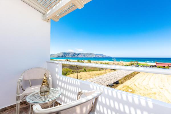 La photo montre l'objet Pinelopi Beach Suites situé dans la ville de Georgioúpoli.