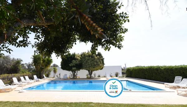 Na zdjęciu widoczny jest obiekt Monte dos Avós Village - Pet Friendly położony w mieście Maragota.