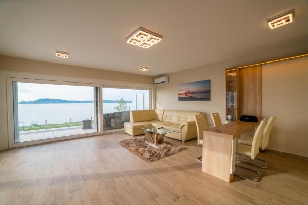 Full Balaton View Apartment - Tapolca