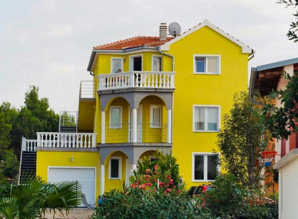 Apartment Eleni - Šibenik