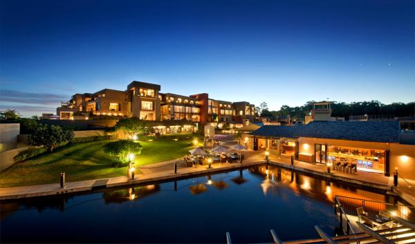 Na foto é possível ver o objeto Oubaai Hotel Golf & Spa localizado na cidade de George.