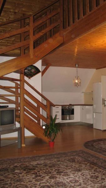 Na fotografii je vidět objekt Apartmány Sedmikráska nacházející se ve městě Žernovka.