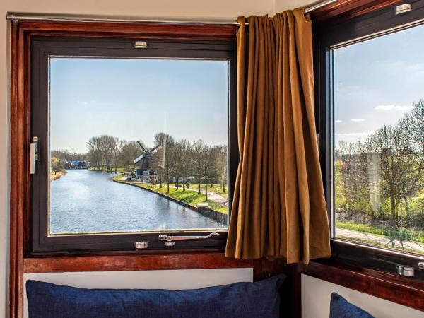Kuva 7: SWEETS - IJdoornlaanbrug