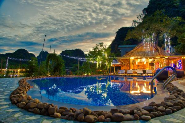 Na zdjęciu widoczny jest obiekt Green Mountain Homestay położony w mieście Ninh Binh.