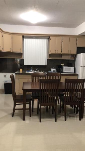 Na zdjęciu widoczny jest obiekt BEAUTIFUL 3 BEDROOM PRIVATE UNIT, FREE PARKING, FREE WIFI położony w mieście Sinajana.