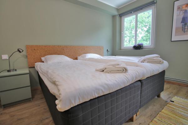 Na foto é possível ver o objeto Hotell Munkeröd localizado na cidade de Bräcketorp.