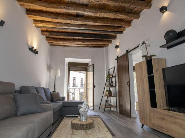 Na fotografii je vidět objekt Elegante Apartamento para 5 en el centro de Cáceres con wifi nacházející se ve městě Cáceres.