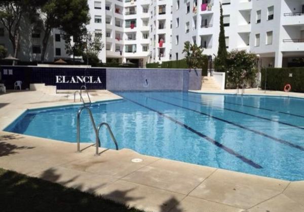 Estupendo Apartamento Cerca De La Playa Del Ancla - Cadix