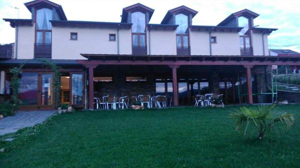 A la foto es mostra l'objecte Casa Rural FULGUERA situat a la ciutat de Ocero.