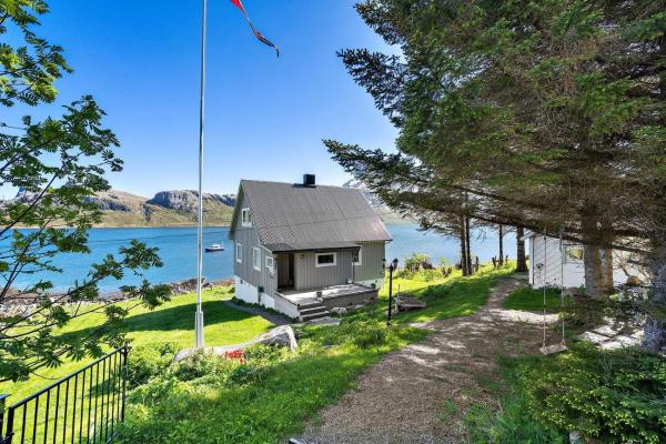A la foto es mostra l'objecte Selmas hus situat a la ciutat de Krystad.