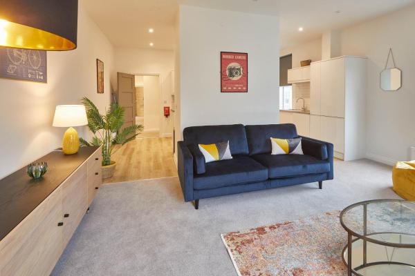 Photo 2 : Host & Stay - Cornerhouse Apartments