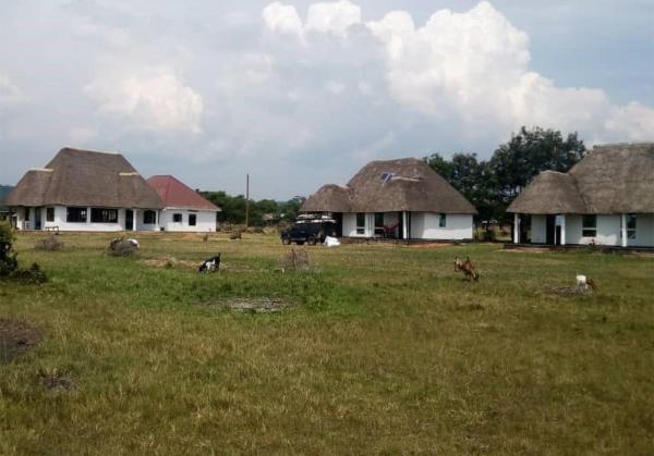 På bildet vises objektet Edward Lake Retreat and Campsite, Kisenyi Village som ligger i byen Kisenyi.