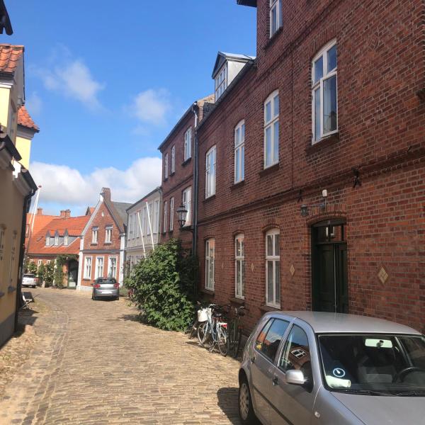 På billedet ses objektet Lejlighed i hjertet af Ribe beliggende i byen Ribe.