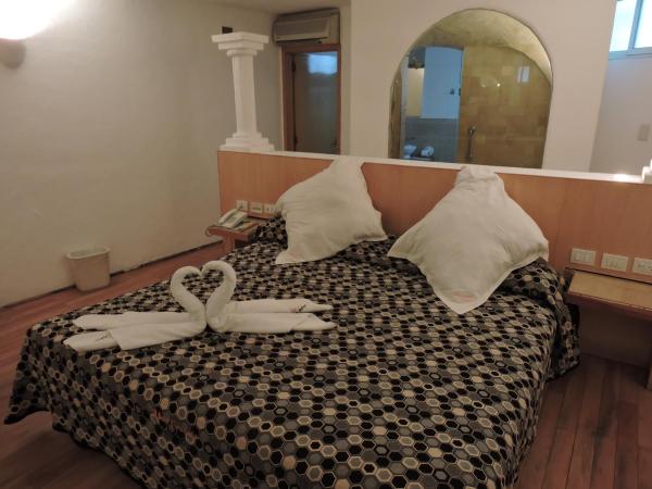 A la foto es mostra l'objecte Motel Mykonos situat a la ciutat de Puebla.