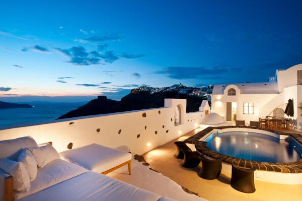 Antelmi Luxury Villa - Santorini