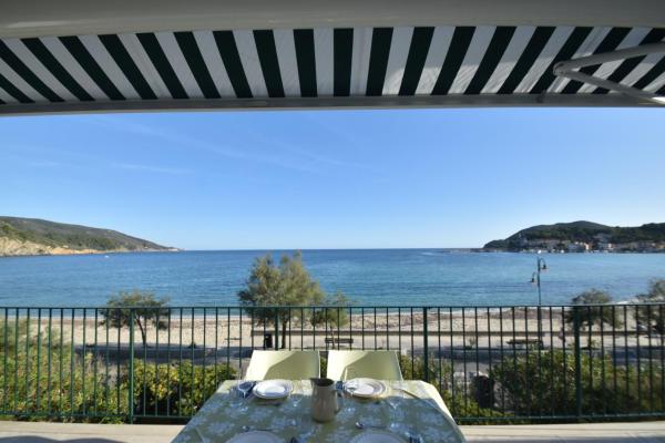 Appartamenti Montecristo - Fronte Mare In Posizione Unica - Marina di Campo