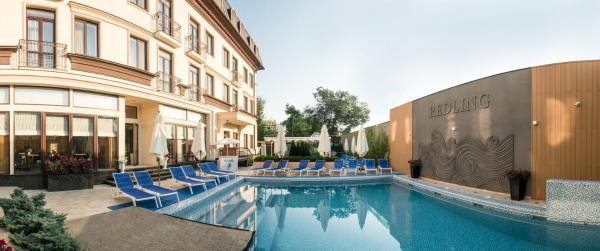 A la foto es mostra l'objecte Redling Hotel situat a la ciutat de Odessa.