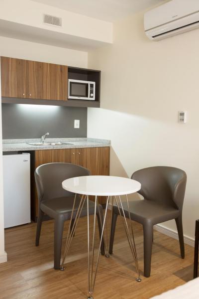 Way Apartamentos, Montevideo
