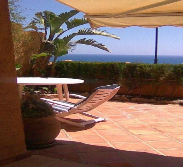 A la foto es mostra l'objecte Apartamento Mascarat vistas al mar situat a la ciutat de Altea.