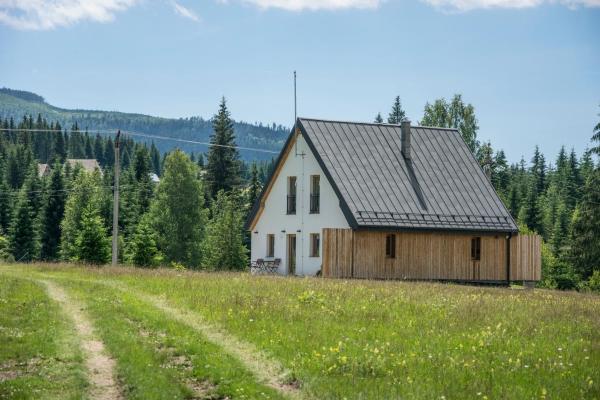 На фото показан объект CASA SMIDA JAZZ, расположенный в городе Smida.