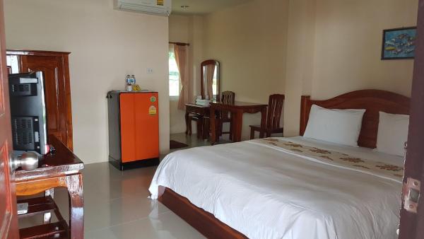 Kuvassa näkyy kohde Ratchaphruek Resort, joka sijaitsee kaupungissa Lopburi.