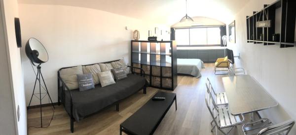 Na fotografii je vidět objekt Studio 29 Cassis nacházející se ve městě Cassis.