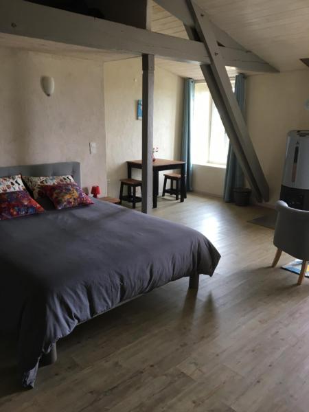 A la foto es mostra l'objecte Chambre d’hôtes Saint Just Luzac situat a la ciutat de Saint-Just.